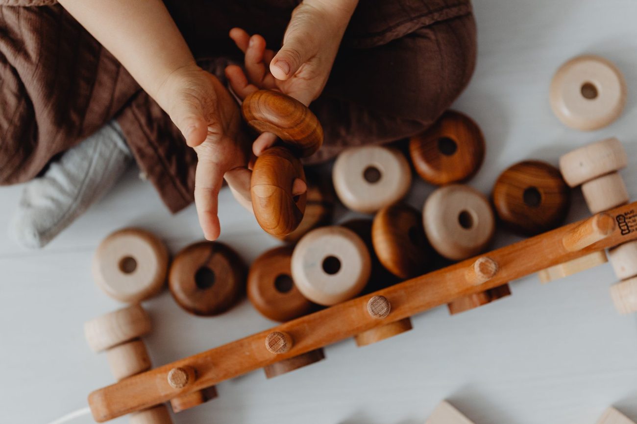 Toddler Holiday Gift Ideas That Aren't More Plastic